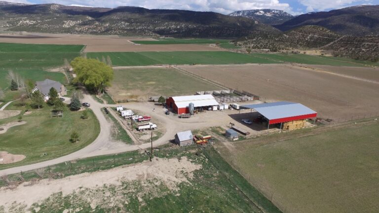 Kane Valley Elk Ranch image 1