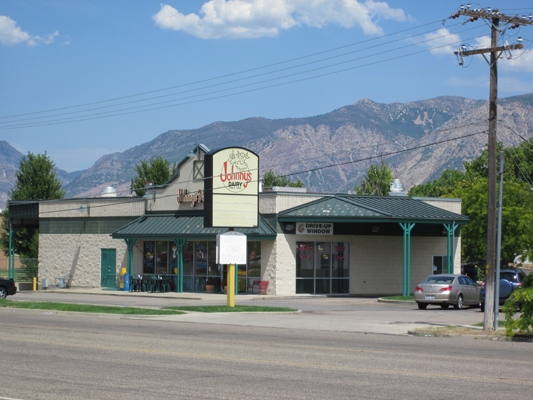 Riverdale Retail Warehouse Building image 1