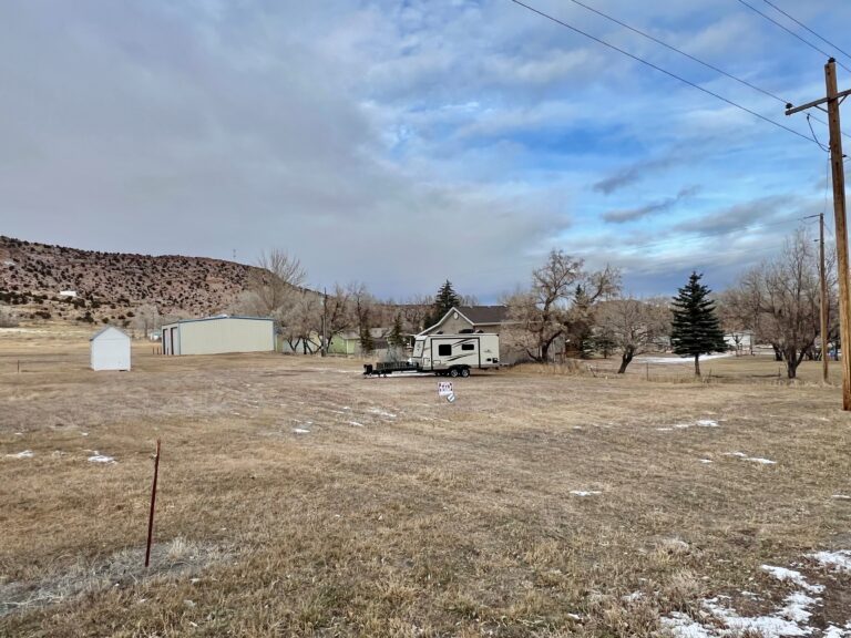 PRICE REDUCED: Manila Commercial Land image 1